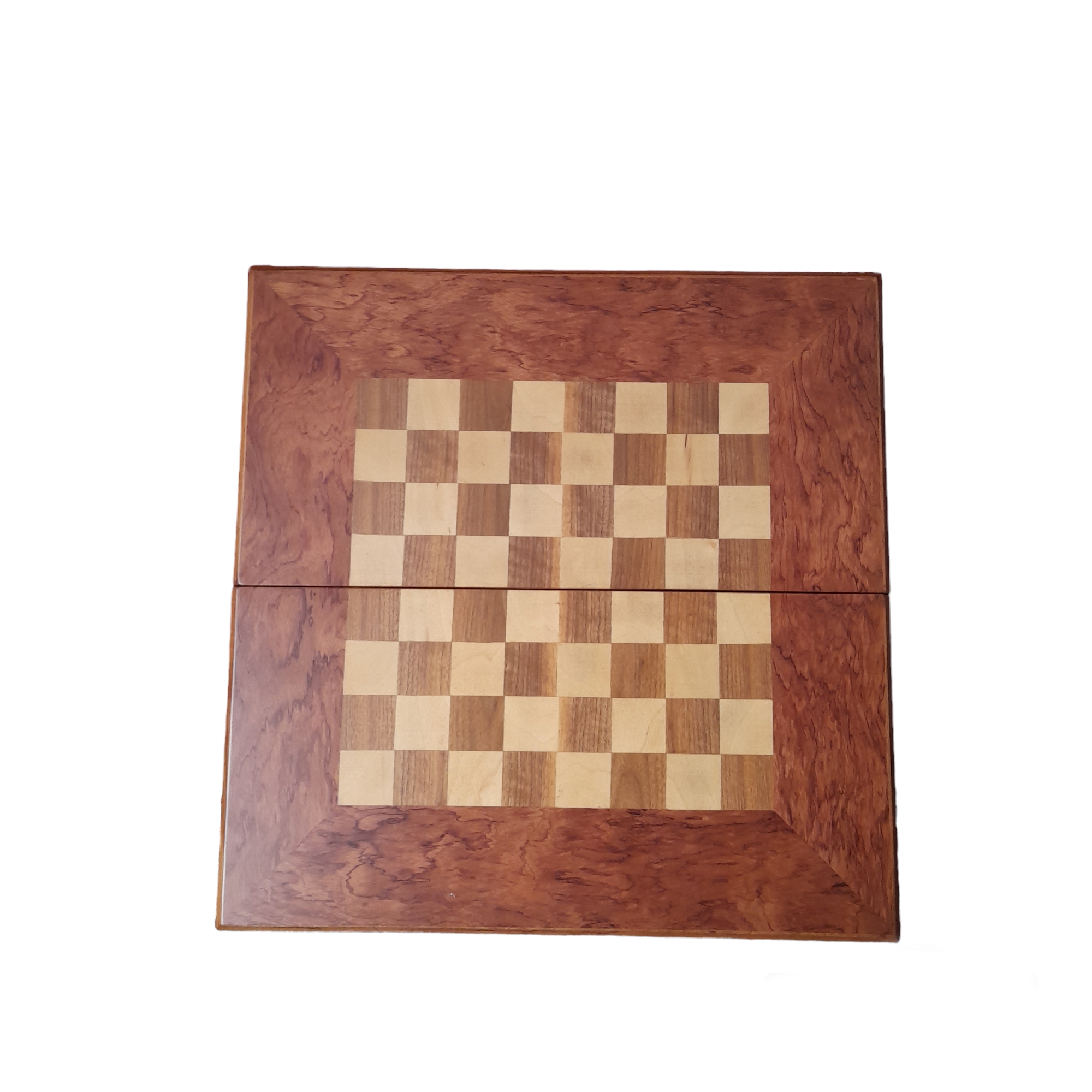 تخته نرد و صفحه شطرنج چوبی